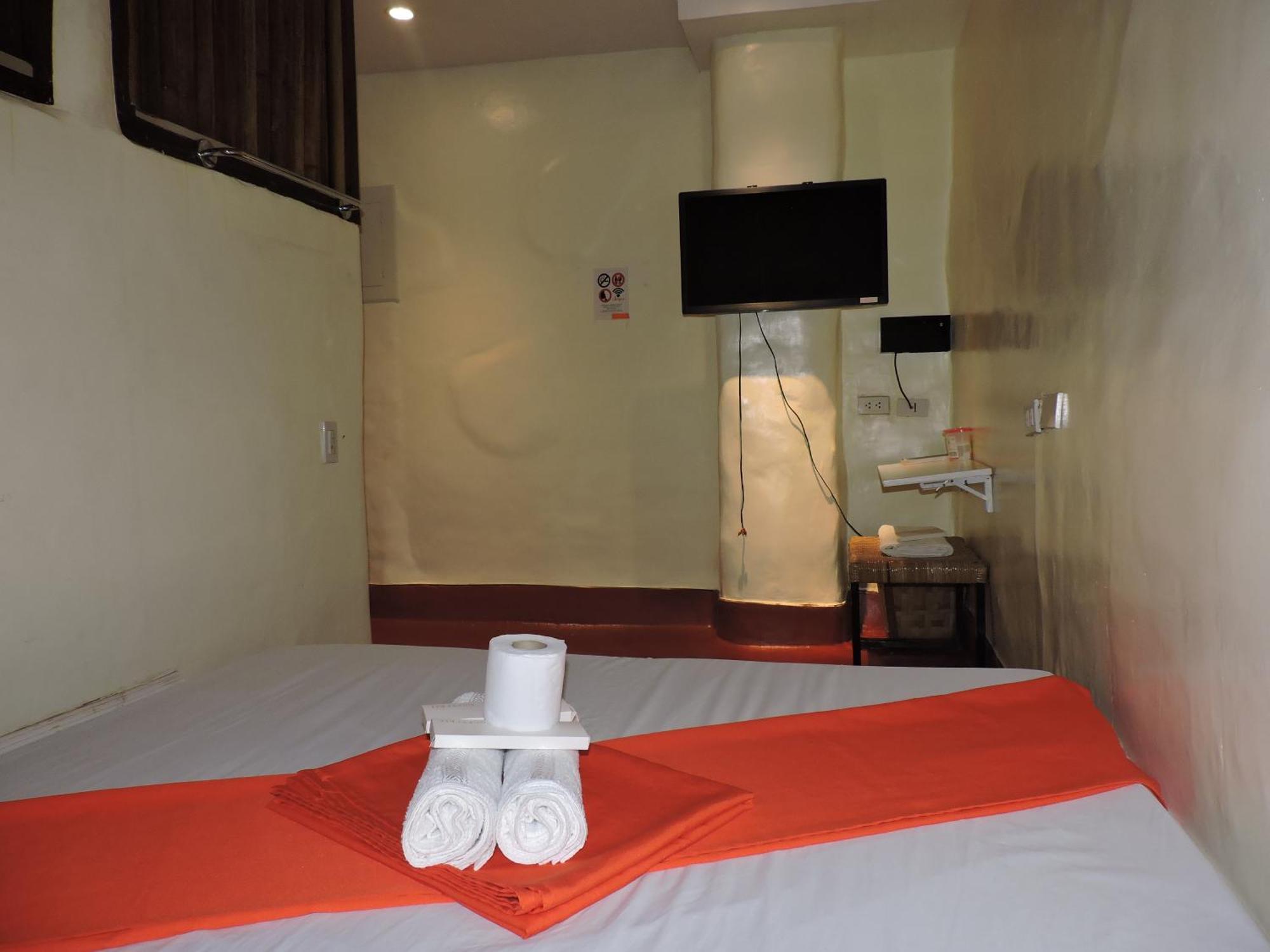 Orange Mangrove Pension House By Sms Hospitality Puerto Princesa Phòng bức ảnh